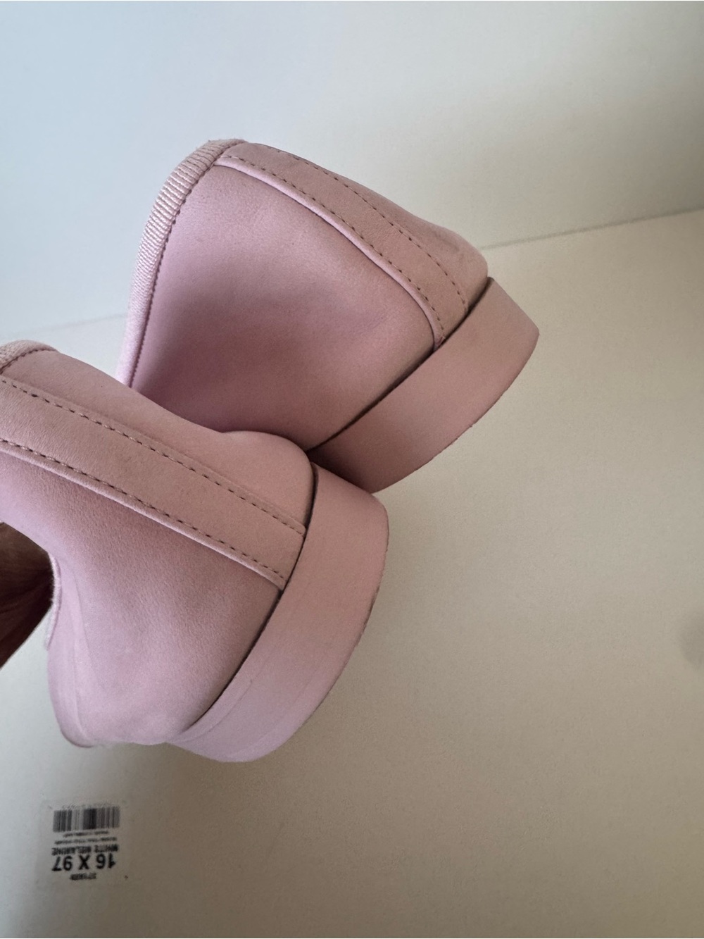 CHANEL Light Pink Suede Ballet Flats with CC Bow - Picture 4 of 6